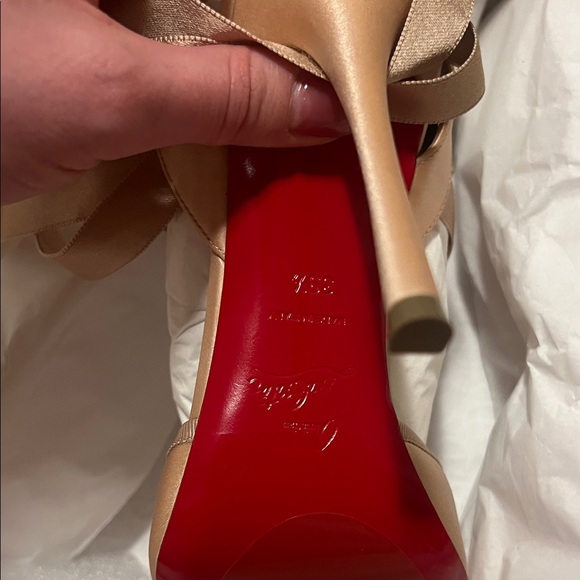 Louboutin Cassia Lace Up 100 - Picture 6 of 8